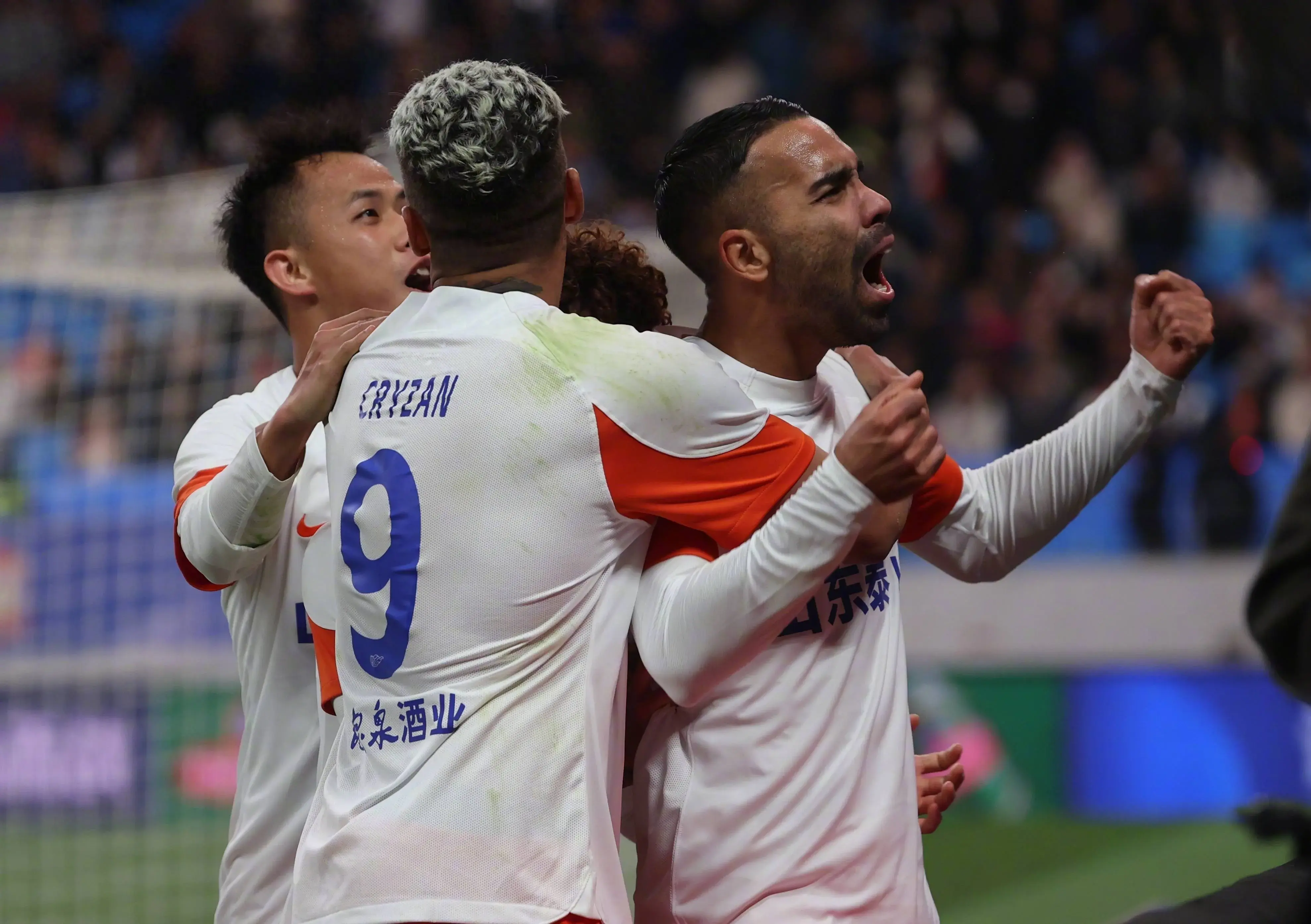 中场绝杀逆袭成功，令对手望尘莫及