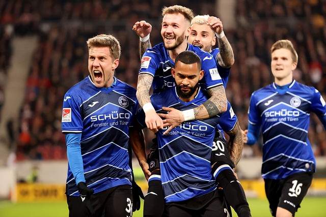 柏林赫塔遭遇人员伤病波折,教练组加强训练 柏林赫塔遭遇人员伤病波折,教练组加强训练