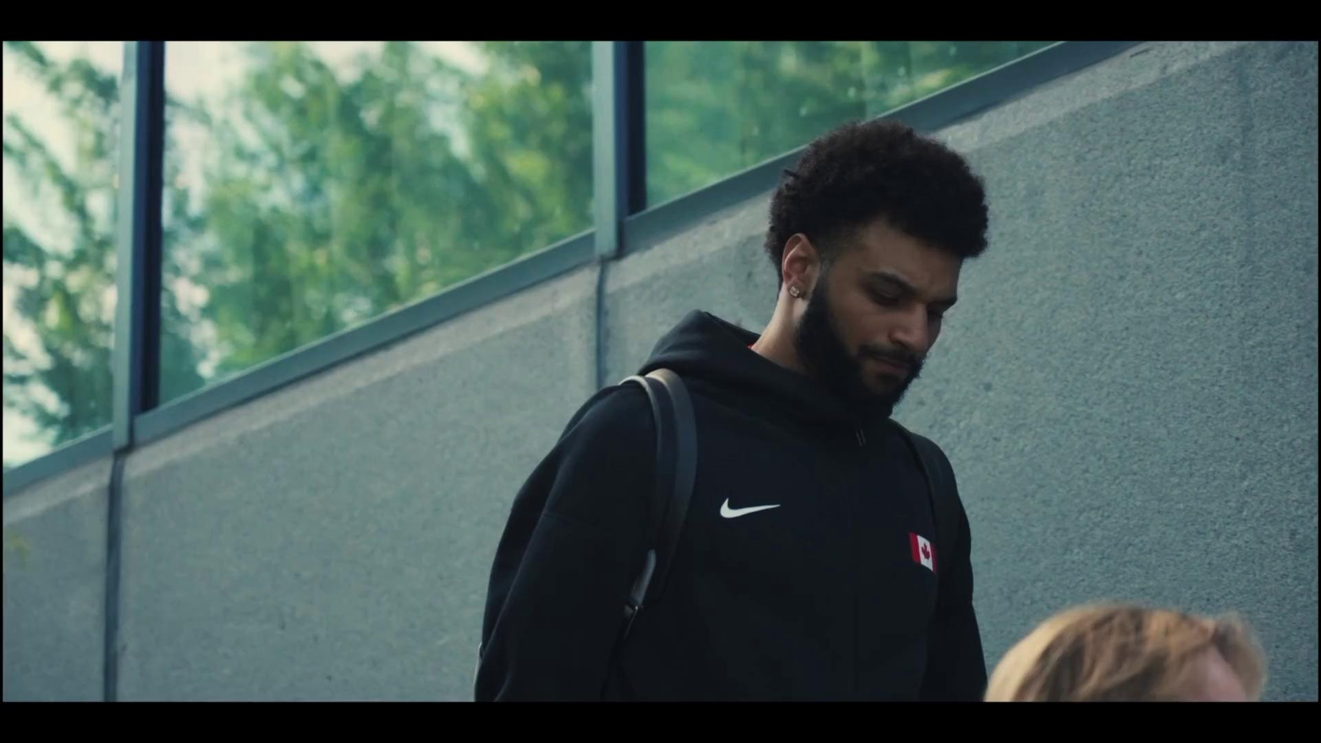 美国男篮队员成功签约顶级品牌代言，形象大噪