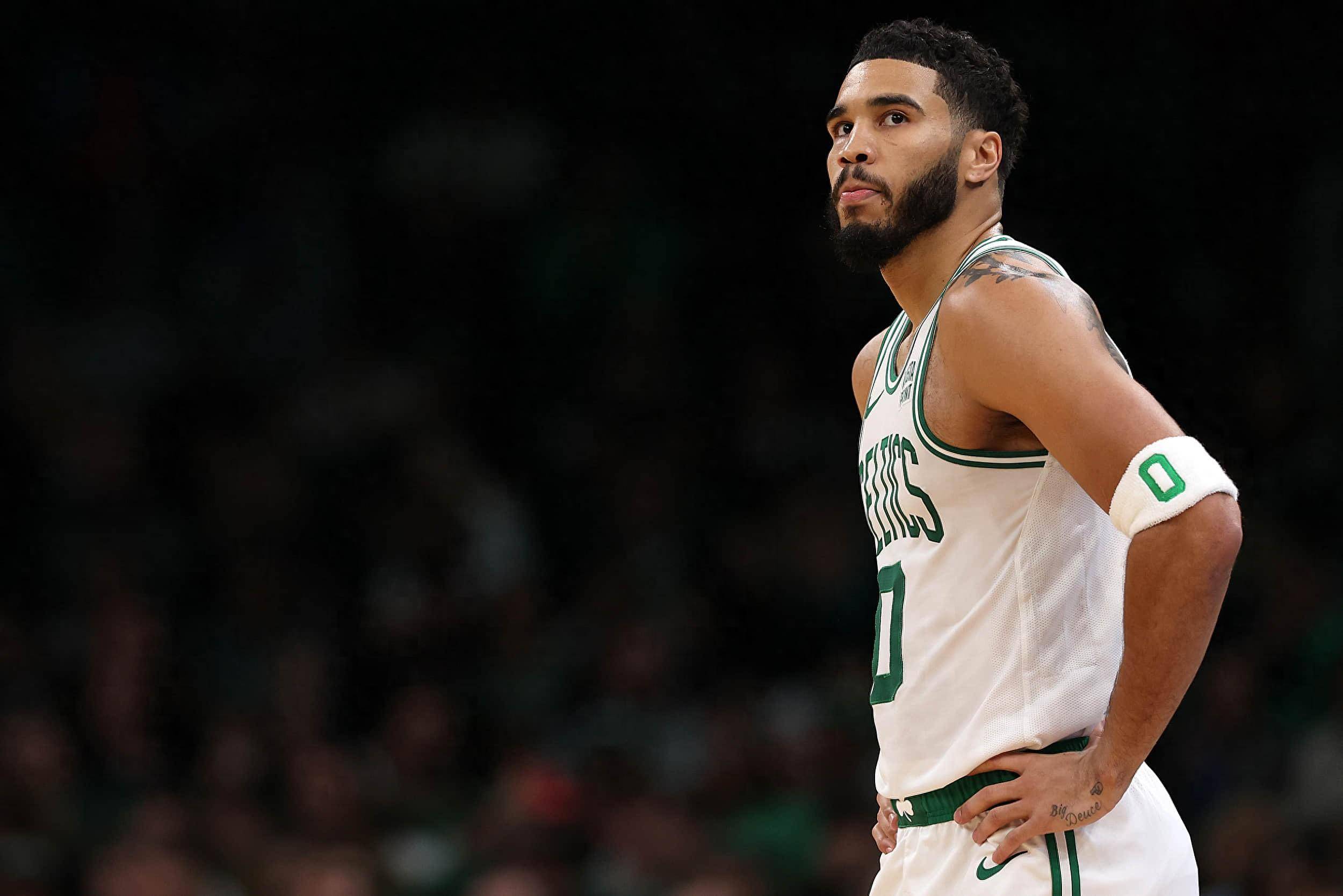 雄鹿征服凯尔特人，取得八连胜